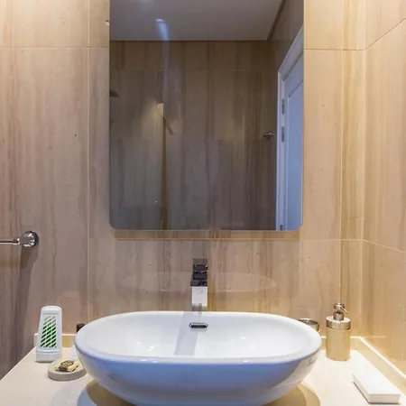 Plum Guide - Pérola Cinza Apartamento