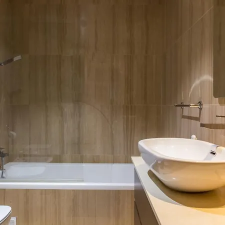 Plum Guide - Pérola Cinza Apartamento